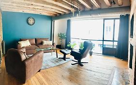 Grand Appartement Charme Ancien Et Confort
